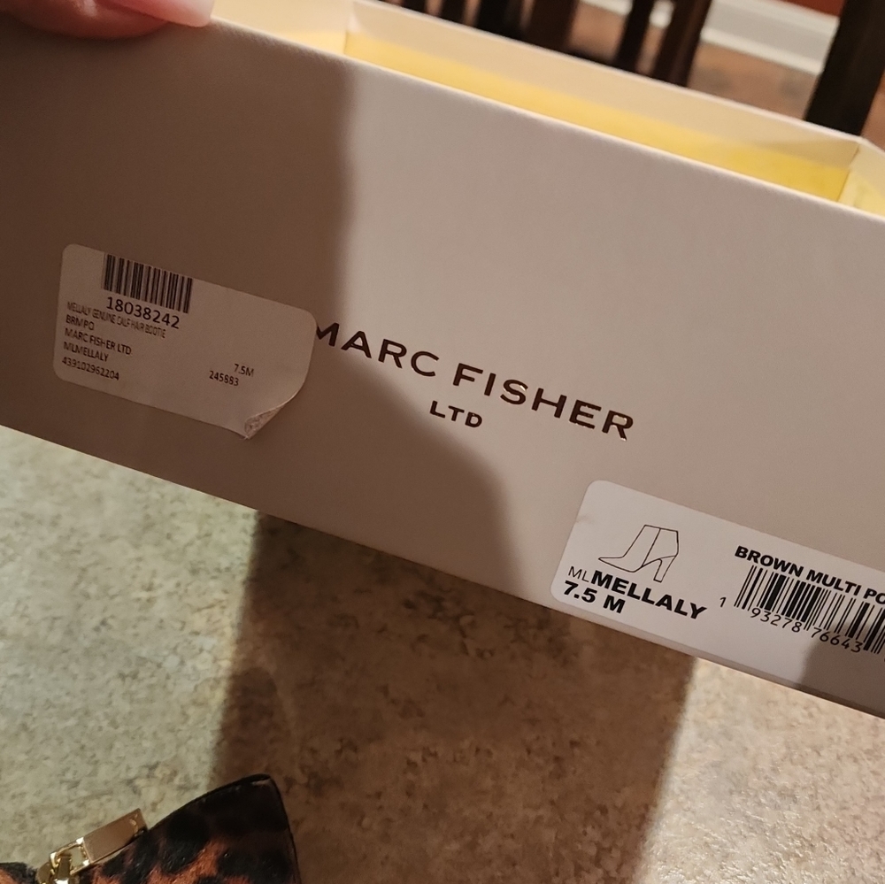 Boots - Picture 2 of 3